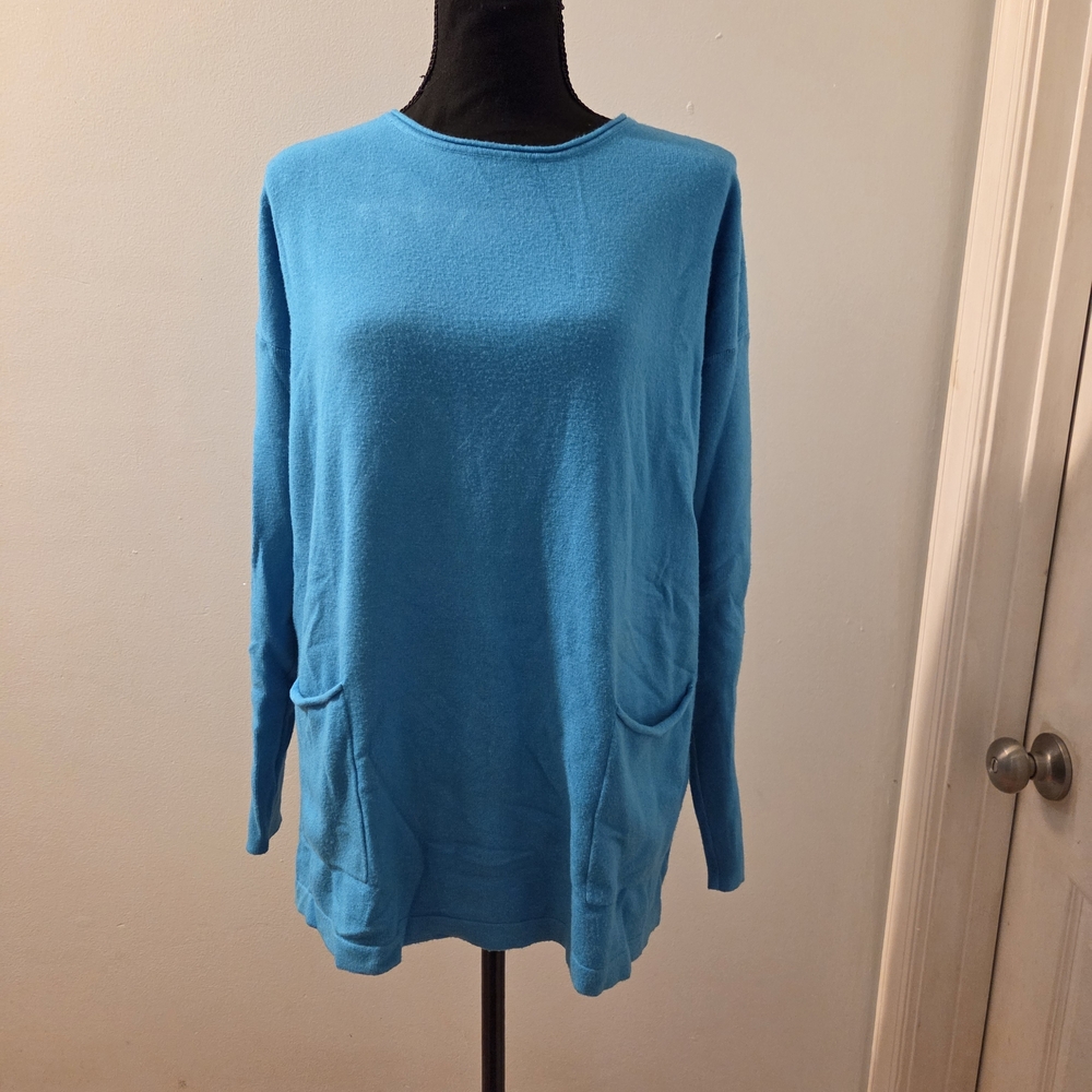 Zenana Outfitters Blue Crew Neck Sweater